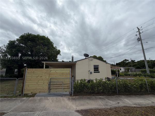 Northwood Hills, 3616 Greenwood Ave, West Palm Beach, Florida 33407, image 1