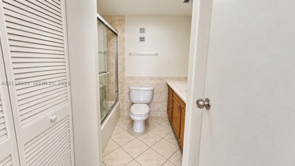 Coronado At Jacaranda, 250 Jacaranda Dr #508, Plantation, Florida 33324, image 1