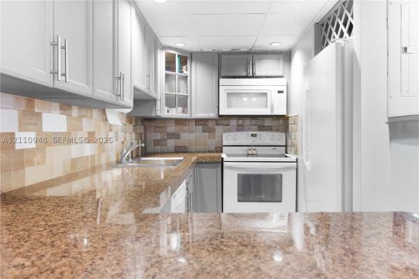 14357 SW 97th Ter, Unincorporated Dade County, Florida 33186, image 1