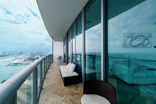 MarinaBlue, 888 Biscayne Blvd #4712, Miami, Florida 33132, image 1