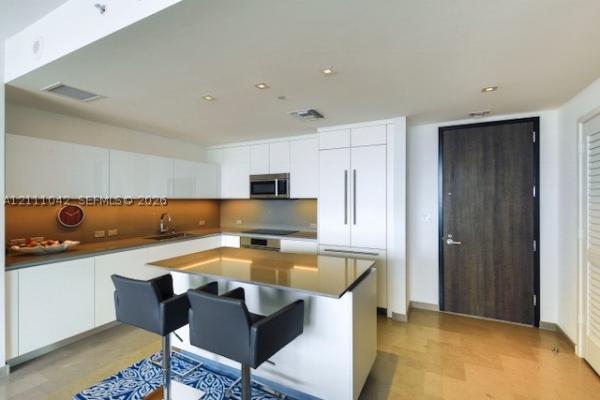 Reach Brickell City Centre, 68 SE 6th St #3508, Miami, Florida 33131, image 1