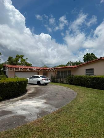8745 SW 109th St, Unincorporated Dade County, Florida 33176, image 1