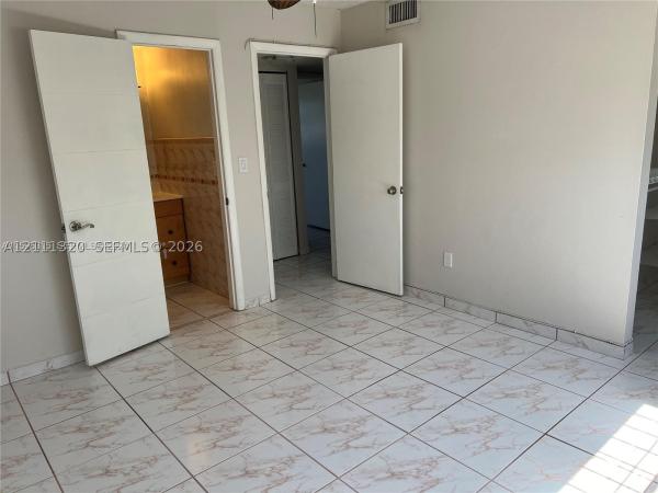 10 NW 87th Ave #B211, Unincorporated Dade County, Florida 33172, image 1