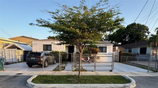 Central Park, 2918 SW 2nd St, Miami, Florida 33135, image 1