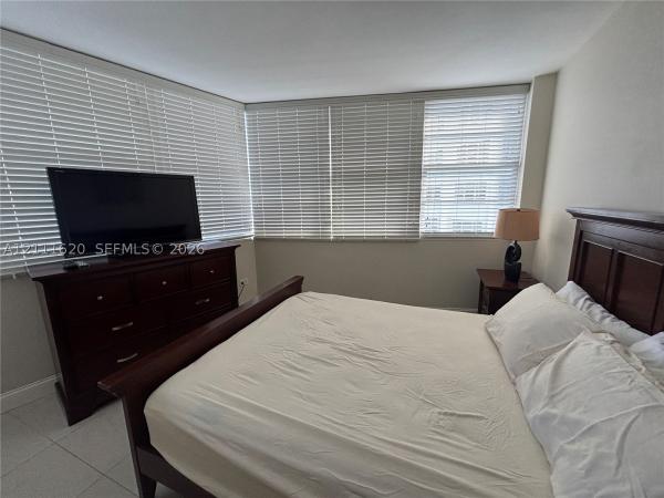 The Four Ambassadors, 801 Brickell Bay Dr #1265, Miami, Florida 33131, image 1