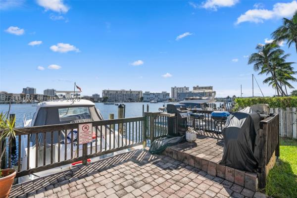 2380 Diana Dr #5, Hallandale Beach, Florida 33009, image 1