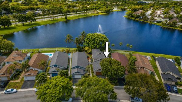 Homes Of Lakeridge, 527 Lakeside Cir, Sunrise, Florida 33326, image 1