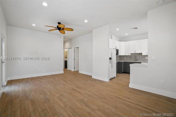 Lake Worth Town, 711 N L St #2, Lake Worth Beach, Florida 33460, image 1