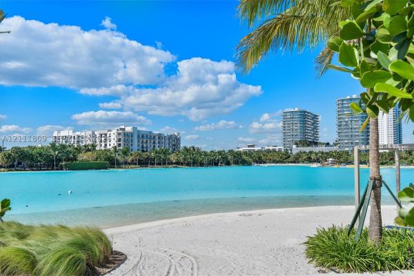 2411 Laguna Cir #2304, North Miami, Florida 33181, image 1