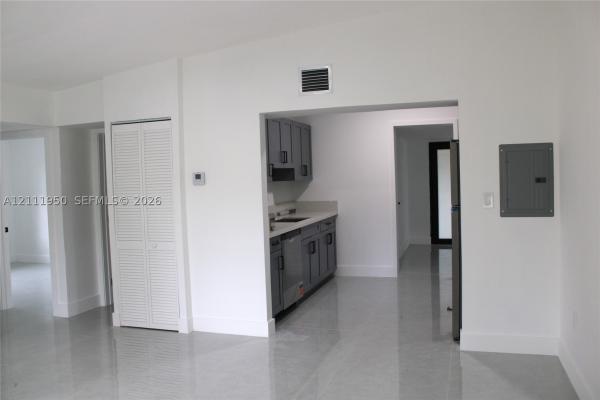 Nichols Heights, North Miami, Florida 33168, image 1
