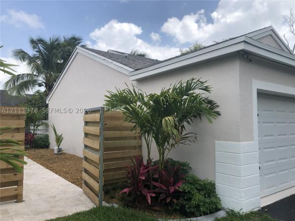 14505 SW 143rd Pl, Unincorporated Dade County, Florida 33186, image 1