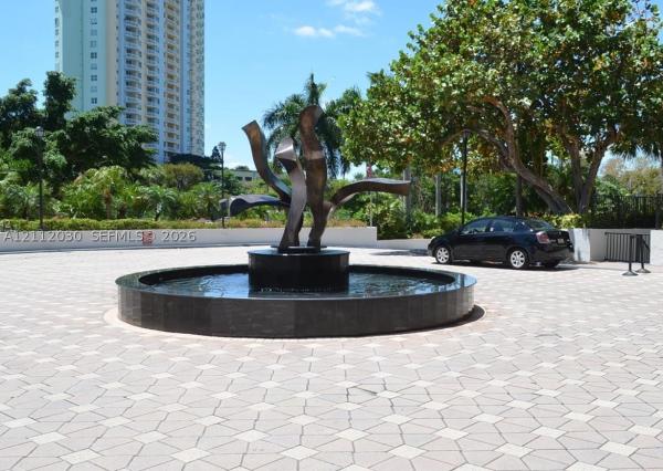 Brickell Bay Club, 2333 Brickell Ave #1516, Miami, Florida 33129, image 1