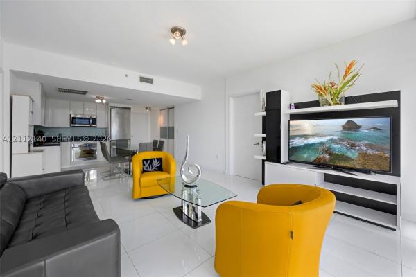 Mint At Riverfront, 92 SW 3rd St #3303, Miami, Florida 33130, image 1