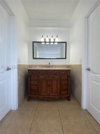 Douglas, 22 Salamanca Ave #703, Coral Gables, Florida 33134, image 1