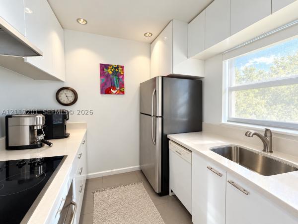 Le Phare Key Biscayne, 798 Crandon Blvd #27-C, Key Biscayne, Florida 33149, image 1