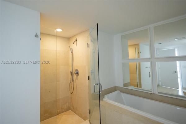 Icon Brickell Tower 2, 495 Brickell Ave #2102, Miami, Florida 33131, image 1