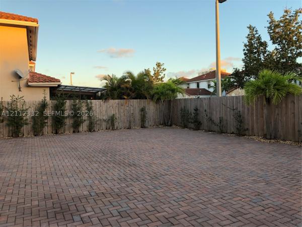 9764 NW 10th Ter, Unincorporated Dade County, Florida 33172, image 1