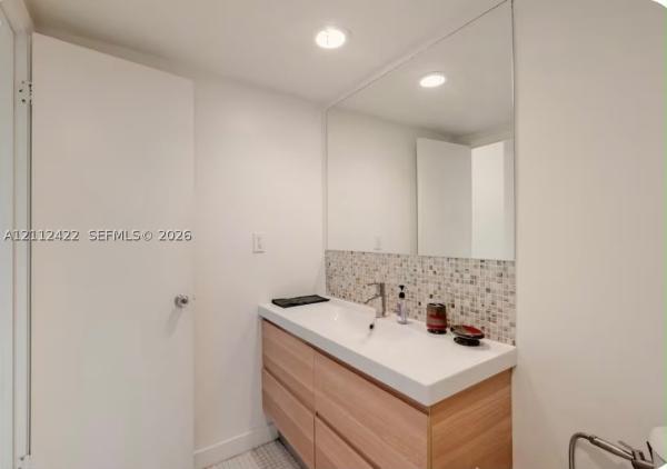Ocean Reserve, 19370 Collins Ave #220, Sunny Isles Beach, Florida 33160, image 1