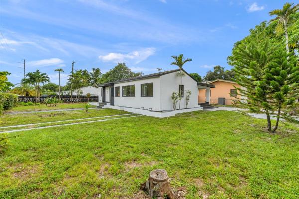 Alameda, 1000 SW 62nd Ave, West Miami, Florida 33144, image 1
