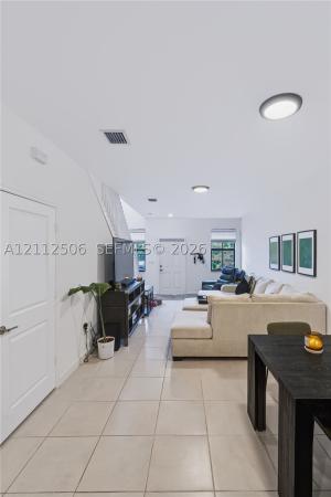 The Edge On 20th, 538 SW 19th Ter, Fort Lauderdale, Florida 33312, image 1