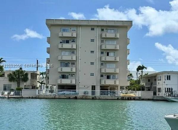 Sundial Towers, 8400 Byron Ave #5E, Miami Beach, Florida 33141, image 1