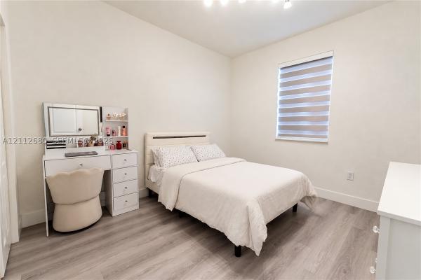 890 SW 154th Path, Unincorporated Dade County, Florida 33194, image 1