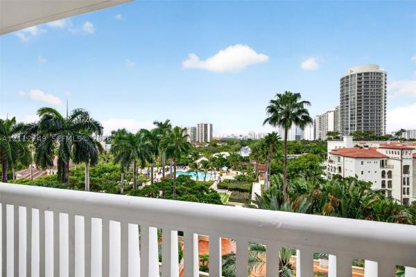 2000 Island Boulevard, 2000 Island Blvd #804, Aventura, Florida 33160, image 1