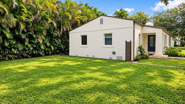 Country Club Estates, 295 De Leon Dr, Miami Springs, Florida 33166, image 1