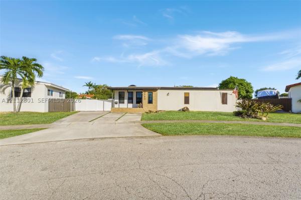 3241 SW 84th Ct, Unincorporated Dade County, Florida 33155, image 1