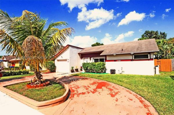 Lauderdale North Park, 7707 SW 8th St, North Lauderdale, Florida 33068, image 1