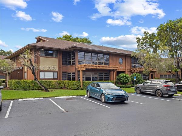 Doral Park Country Club Villas, 4870 NW 102nd Ave #103-7, Doral, Florida 33178, image 1