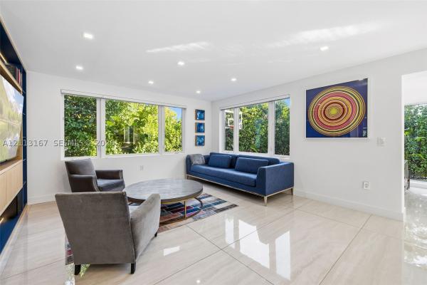 Sunset Lake, 1278 W 27th St, Miami Beach, Florida 33140, image 1