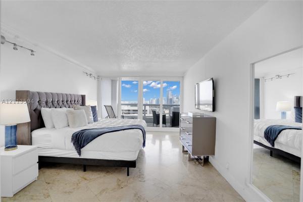 The Grand, 1717 N Bayshore Dr #C-4044, Miami, Florida 33132, image 1
