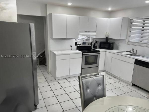 Glenwood, 11530 NW 43rd St #1-2, Coral Springs, Florida 33065, image 1