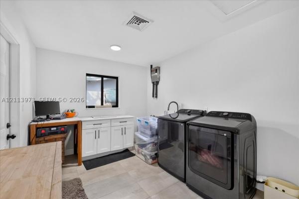 Boulevard Estates , 508 NW 30th Ct, Wilton Manors, Florida 33311, image 1