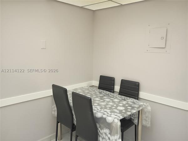 Winston Towers 200, 251 174th St #1208, Sunny Isles Beach, Florida 33160, image 1