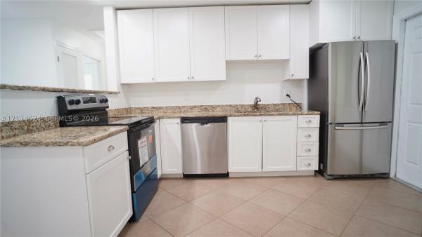 North Palm Beach Village, 323 Northlake Dr #325, North Palm Beach, Florida 33408, image 1