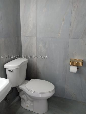 Lincoln Tower, 2400 Presidential Way #1205, West Palm Beach, Florida 33401, image 1