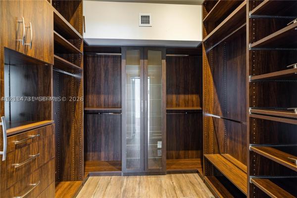 Nautilus, 4531 N Bay Rd, Miami Beach, Florida 33140, image 1