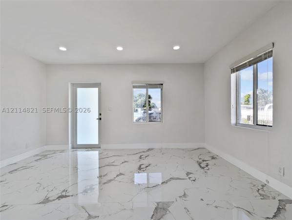 Carole Anne Park, 333 W 36th Ter, Hialeah, Florida 33012, image 1