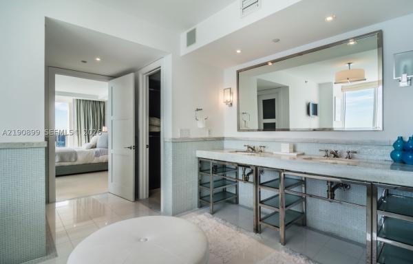 Ocean Three, 18911 Collins Ave #2705, Sunny Isles Beach, Florida 33160, image 3