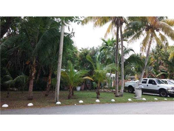 Ojus Park, 2560 NE 181st St, Ojus, Florida 33160, image 1