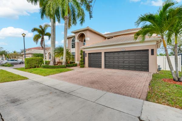 Heron Cay, 13815 NW 11th St, Pembroke Pines, Florida 33028, image 1