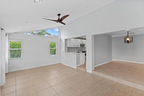 Seagate Country Club At The Hamlet, 925 Foxpointe Cir, Delray Beach, Florida 33445, image 3
