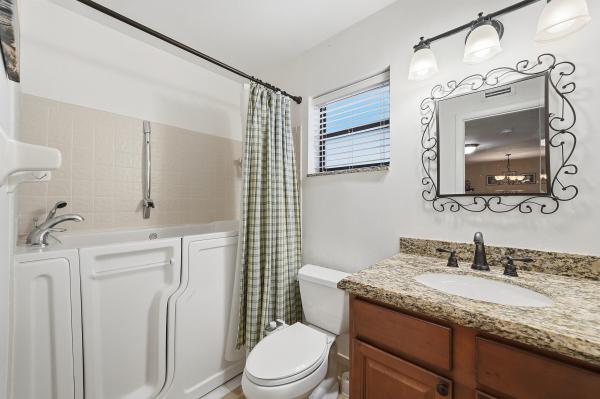Karanda Village 4, 4045 Carambola Cir N #2928, Coconut Creek, Florida 33066, image 2