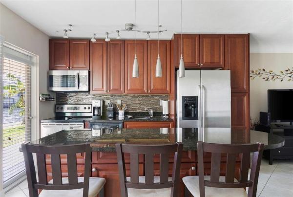 Waterside On The Intracoastal, 2895 NE 32nd St #102, Fort Lauderdale, Florida 33306, image 2