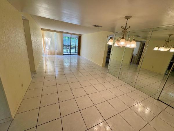 Concord Village, 8050 W Mcnab Rd #320, Tamarac, Florida 33321, image 3