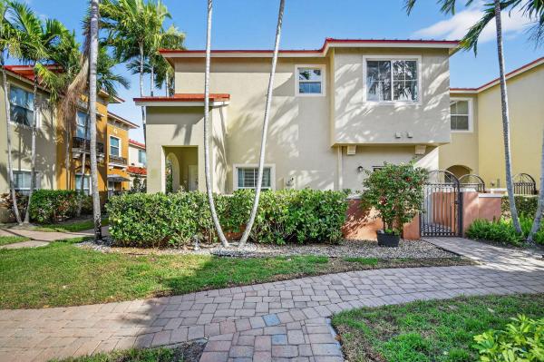 Monterey Bay, 115 Monterey Bay Dr, Boynton Beach, Florida 33426, image 2