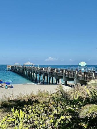 915 Bay Colony Dr, Juno Beach, Florida 33408, image 2