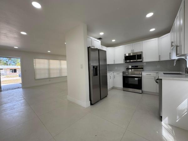 Driftwood Acres, 6610 Greene St, Hollywood, Florida 33024, image 1